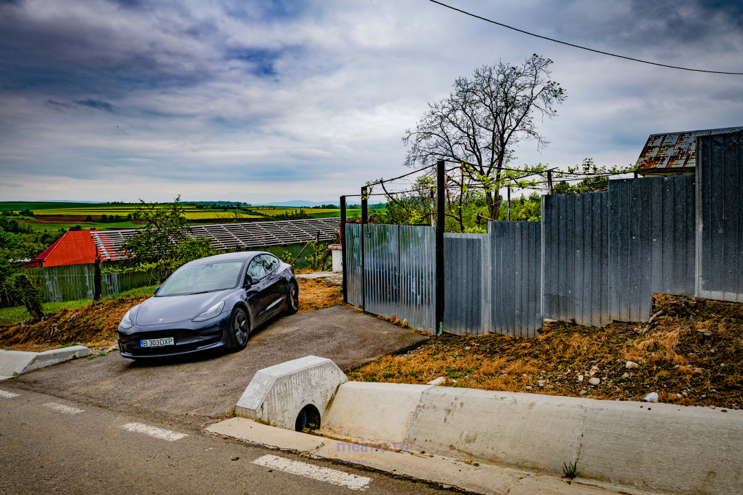 🏡 Casă din chirpici, bucătărie de vară și 1.34 ha de teren, Ardeoani