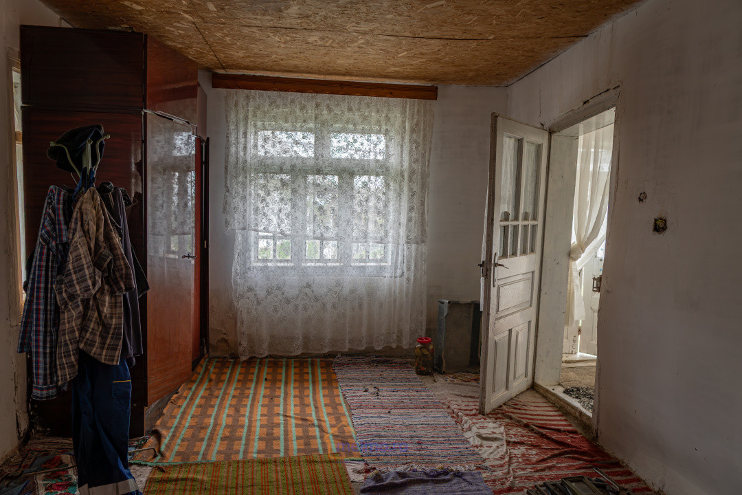 🏡 Casă din chirpici, bucătărie de vară și 1.34 ha de teren, Ardeoani