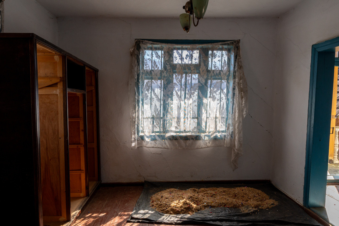 Ai plecat din Solont, dar terenul ăsta de 1737mp te cheamă înapoi