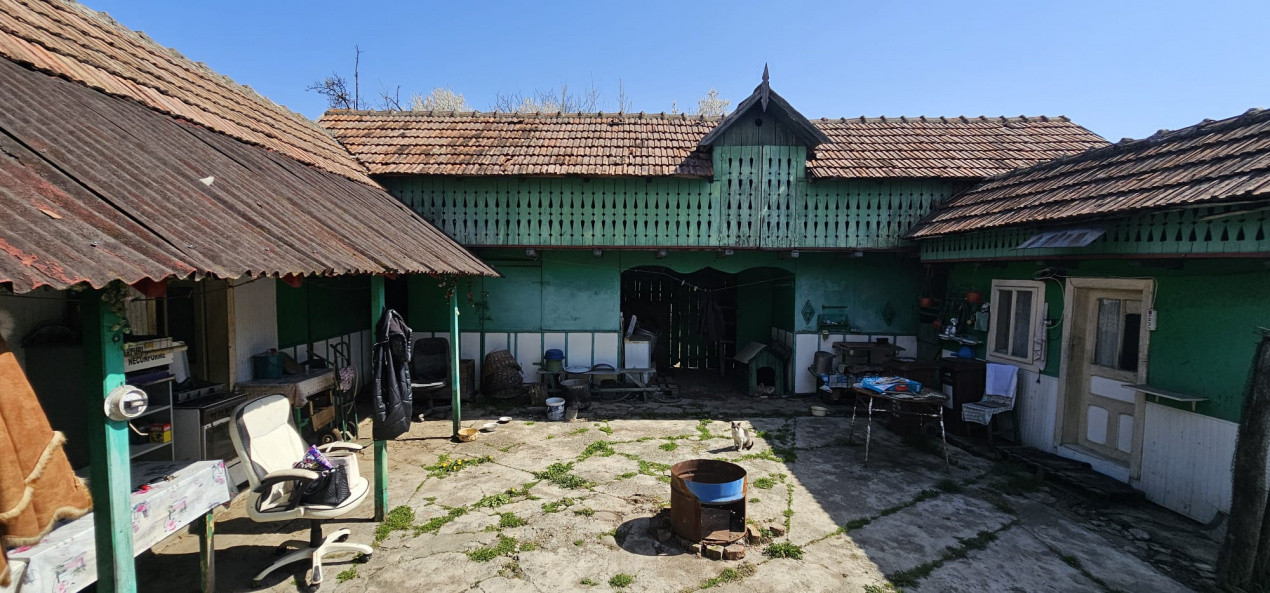Casa de vanzare, Darmanesti - locul unde liniștea devine acasă