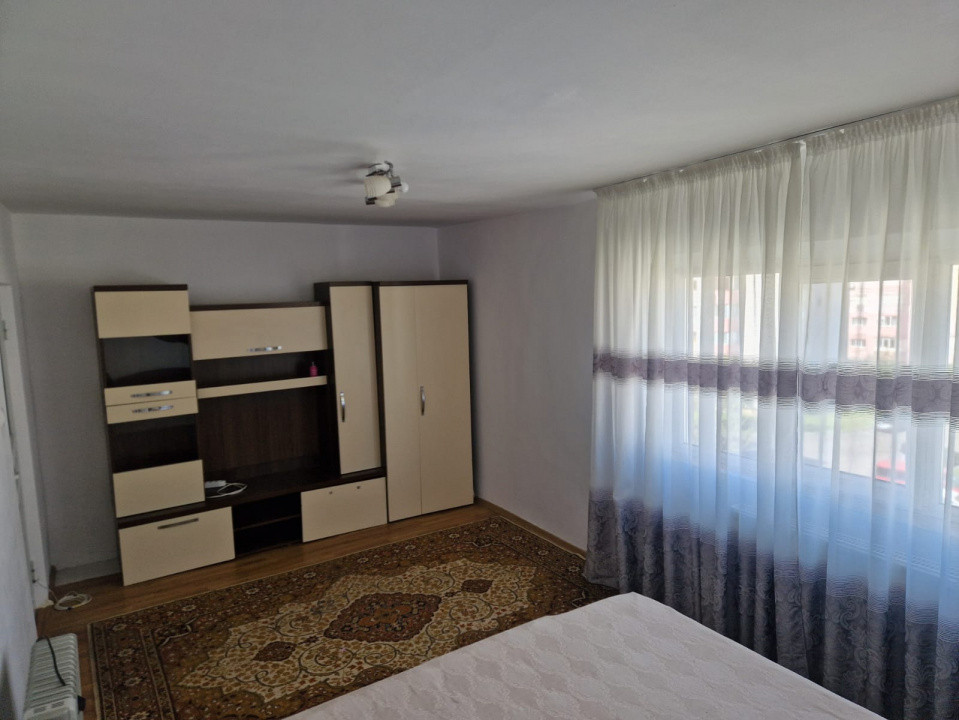 Apartament 2 camere de inchiriat , Onesti