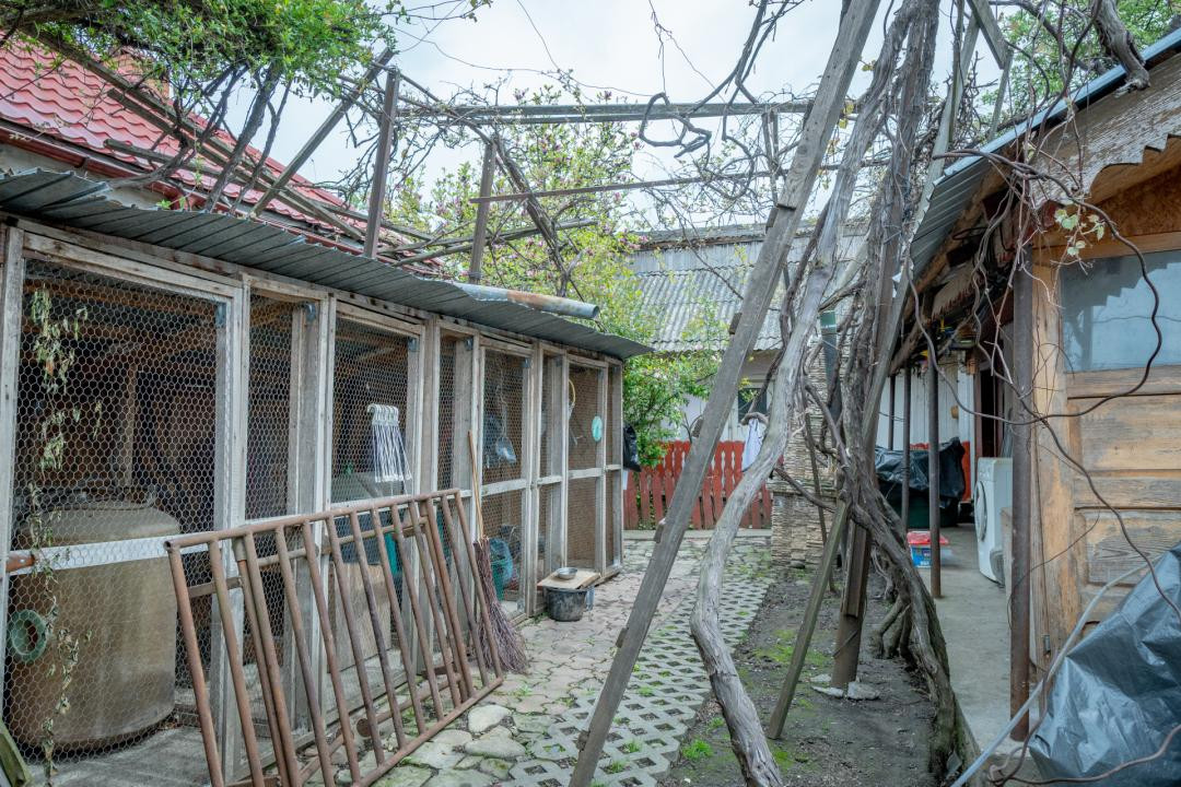 Există un ritm pe care orașul ți l-a luat. Îl găsești aici.