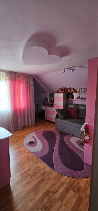 Eleganță, spațiu și confort modern – proprietate premium în Comănești