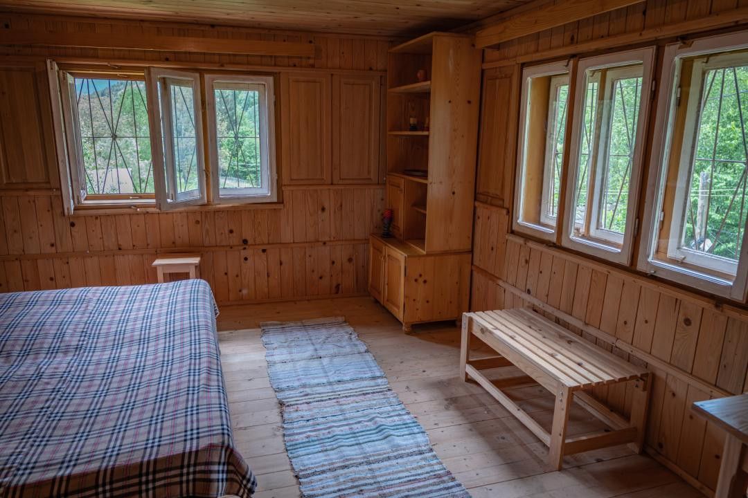 Cabană: afacere și vacanță în același loc | Camenca, Brusturoasa