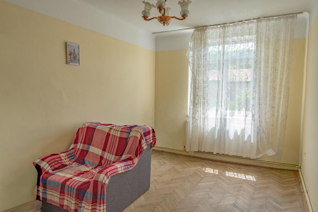 2 camere la 28.000€ + separat, garaj în spate