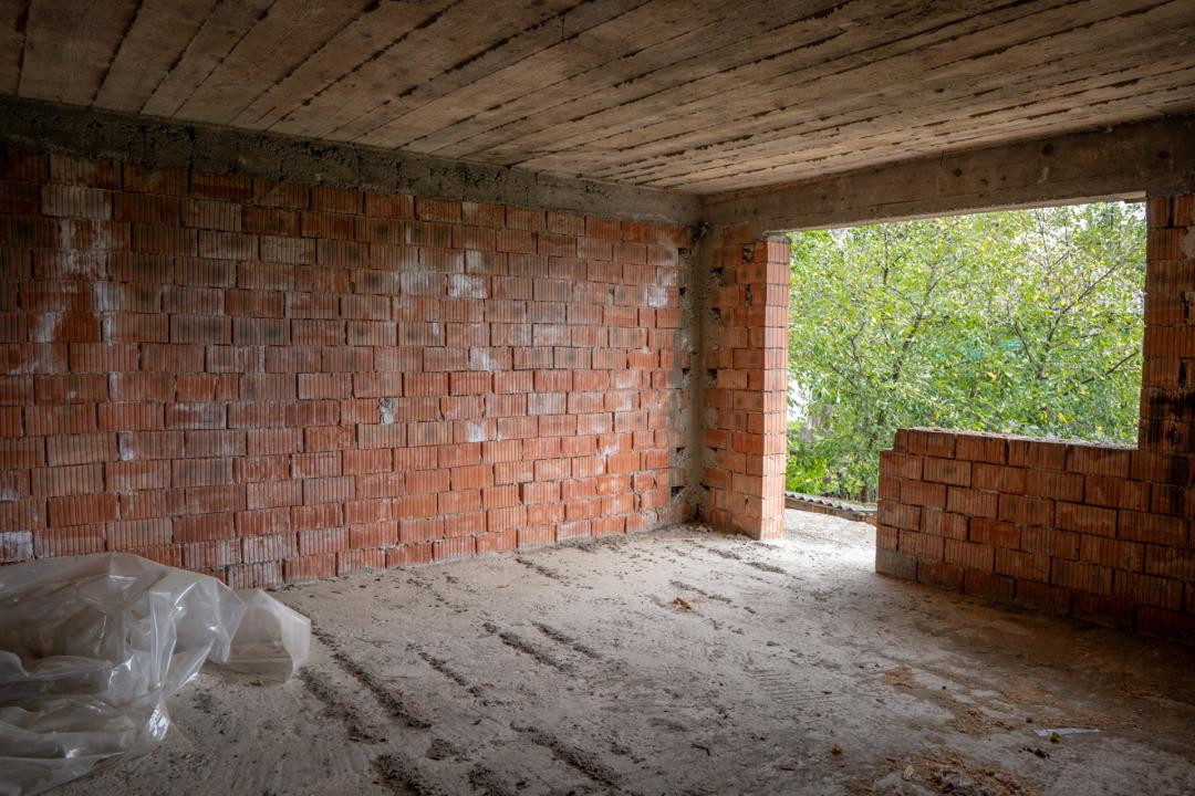 Probabil cea mai impunătoare casă din Grigoreni, la 52.000€