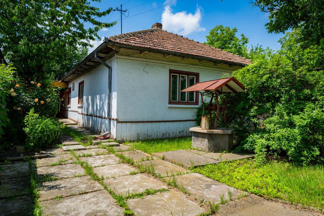 Casă locuibilă în Dărmănești — 50.000 €