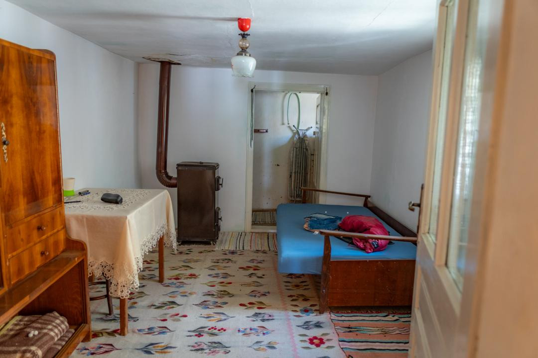 Casă locuibilă în Dărmănești — 50.000 €