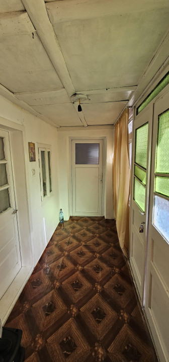 Casa cu 4 camere, teren 1708.30 mp intravilan, zona Vermesti! 