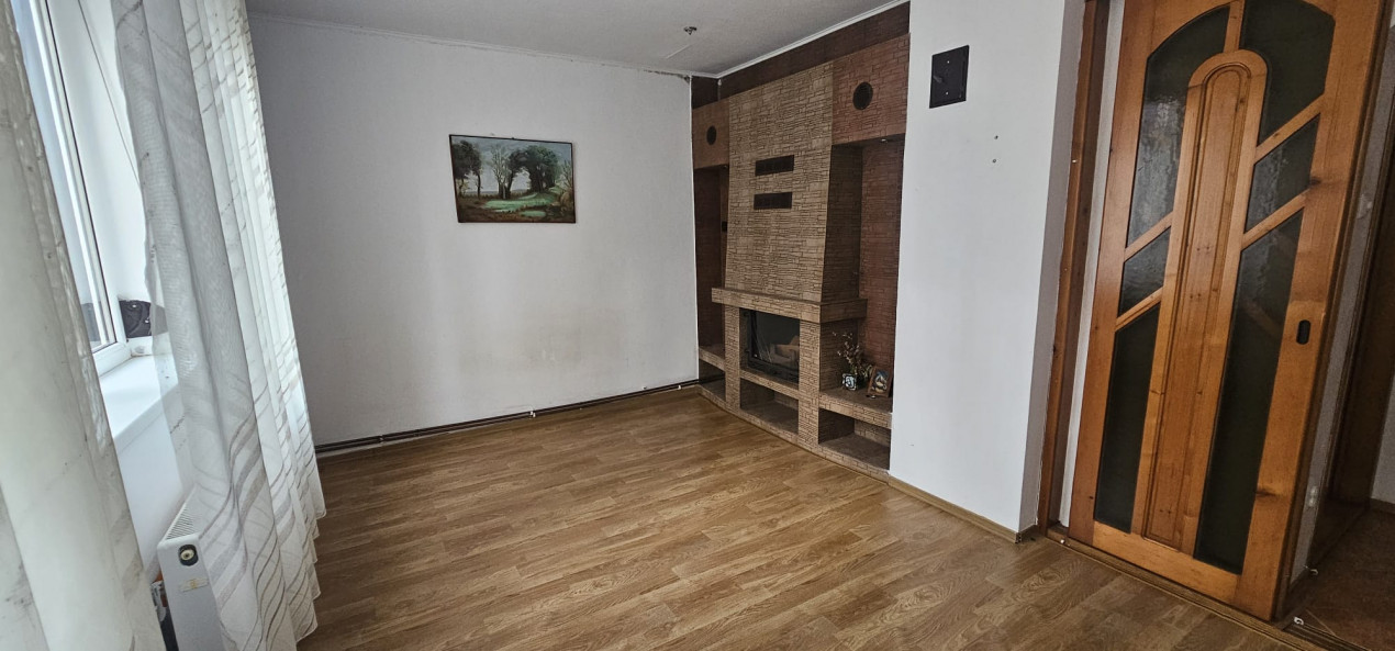 Apartament cu 2 camere decomandate,Cartier Lucacesti!