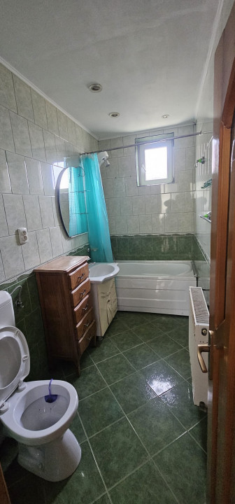 Apartament cu 2 camere decomandate,Cartier Lucacesti!