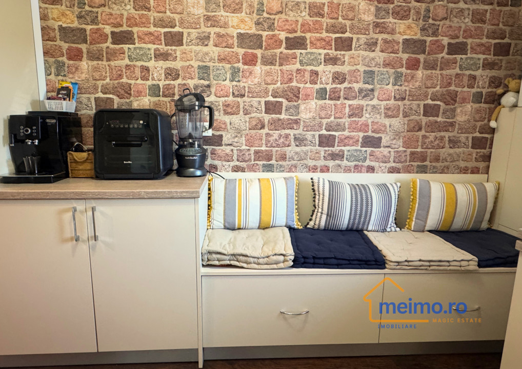 Apartament cu doua camere de 68.5mp, renovat