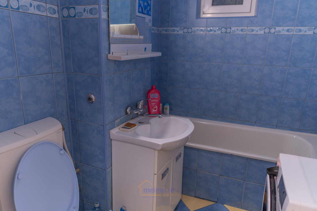 🏡 Apartament decomandat cu 3 camere – Comănești, str. Gârlei, etaj 3/4