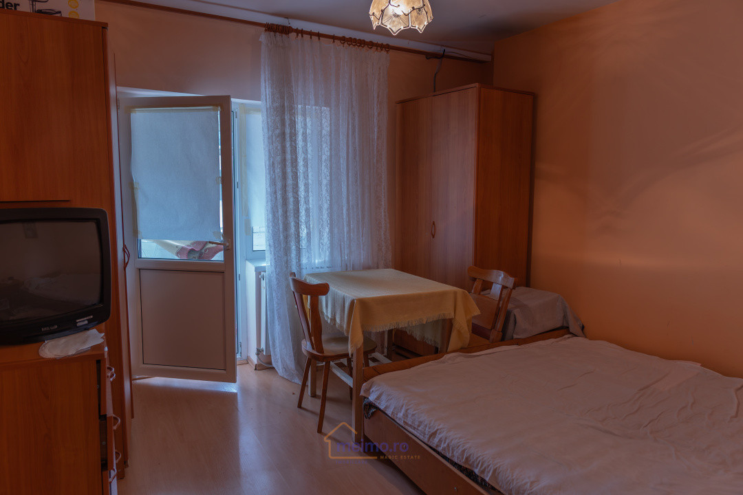 🏡 Apartament decomandat cu 3 camere – Comănești, str. Gârlei, etaj 3/4