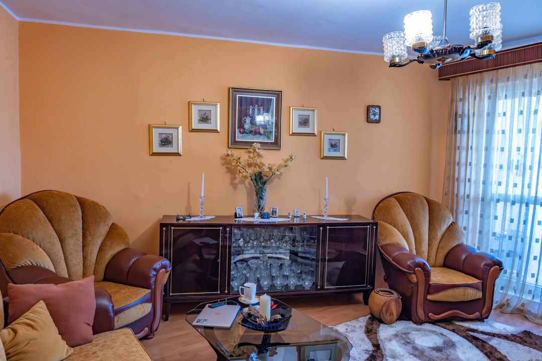 Apartament de 2 camere, decomandat, Select 4