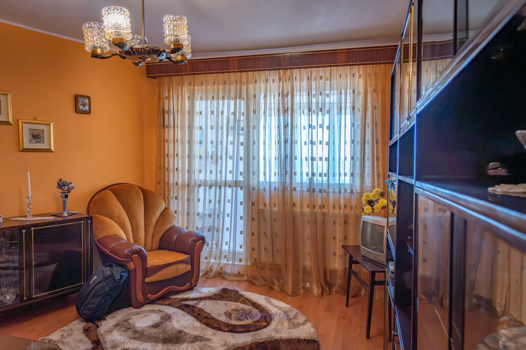 Apartament de 2 camere, decomandat, Select 4