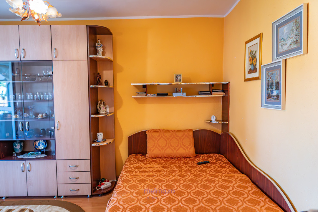 Apartament de 2 camere, decomandat, Select 4