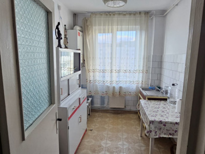 Apartament 2 camere de vanzare!