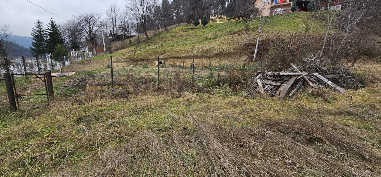 Teren construibil Intravilan de vanzare!