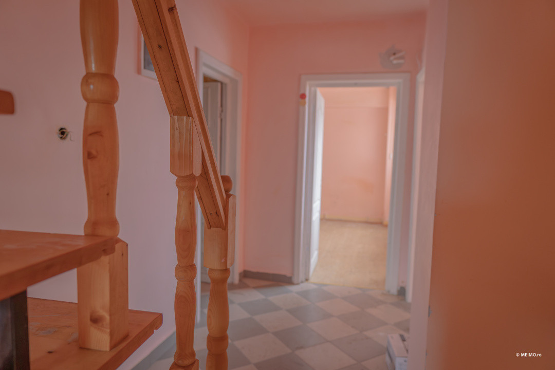 Clădire pentru clinică, pensiune sau centru social - Zemeș