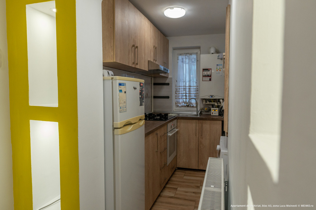 Apartament de inchiriat, zona Luca Moinesti, bloc A3, parter